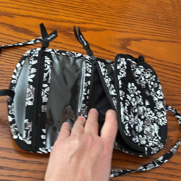 Vera Bradley bundle - Picture 8 of 8